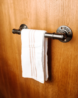 Κρεμάστρα Τοίχου Akar Industrial Μεταλλική 50x8x4cm